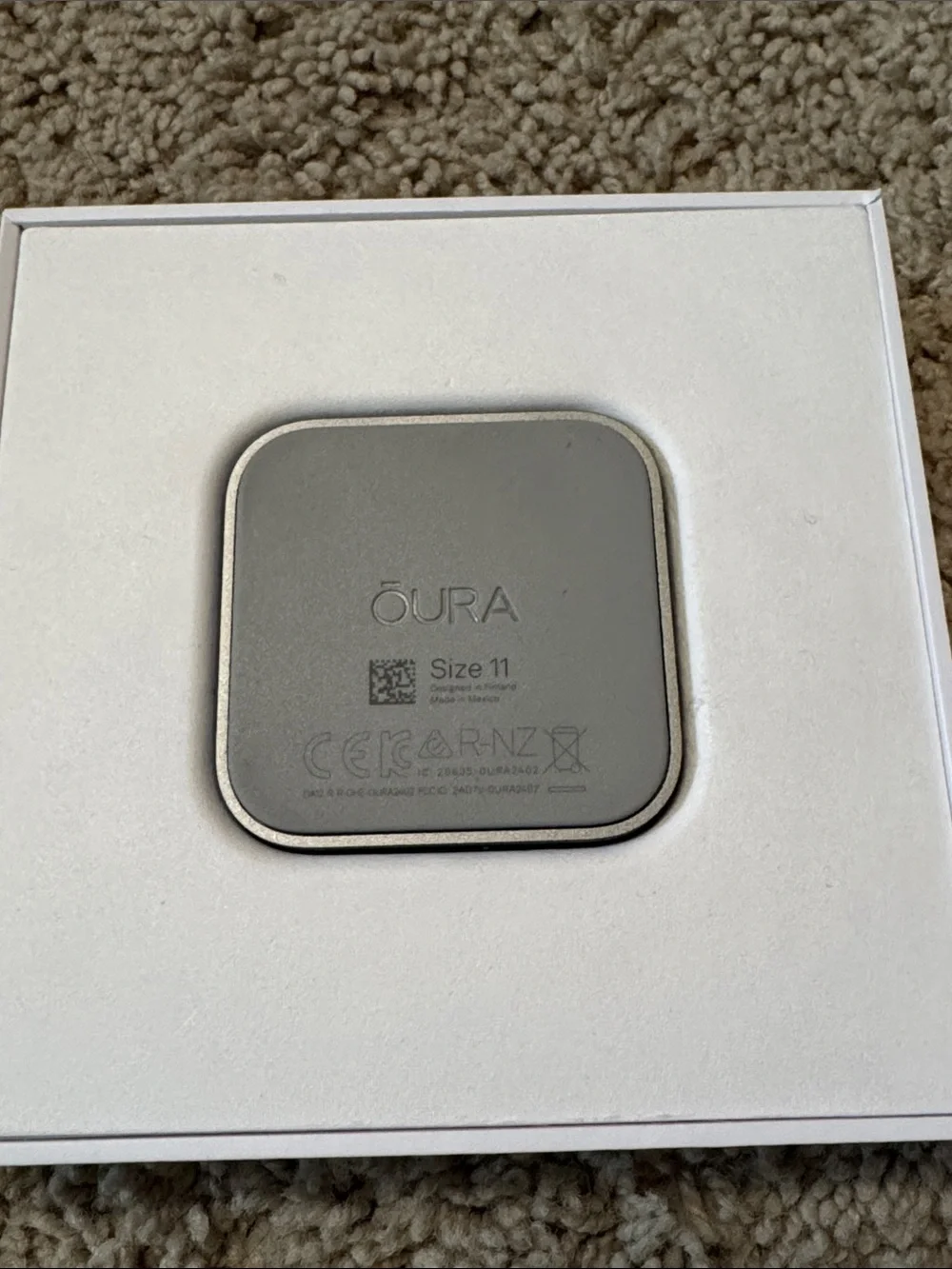 Oura - Ring 4 Charger - Size 11 - Charging Dock and USB-C Cable